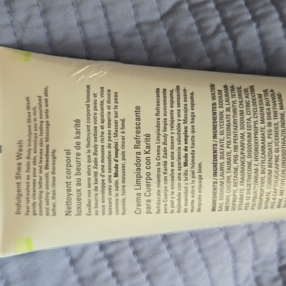 Mary Kay Satin Body Indulgent Shea Wash - Picture 3 of 3